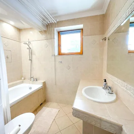 Trzy Strony Swiata - Wczasowa 1a By Zilla *