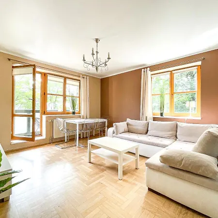 Trzy Strony Swiata - Wczasowa 1a By Zilla *