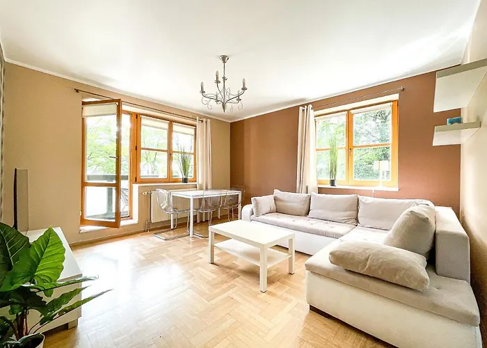 Trzy Strony Swiata - Wczasowa 1a By Zilla *